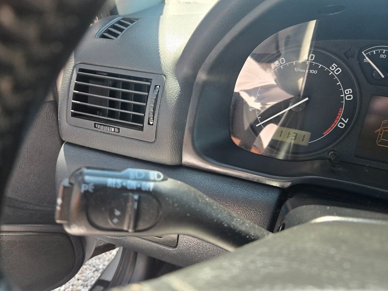 Škoda Octavia (2002) 1.8 TURBO Rozvody,Nová STK - fotka 10 z 27
