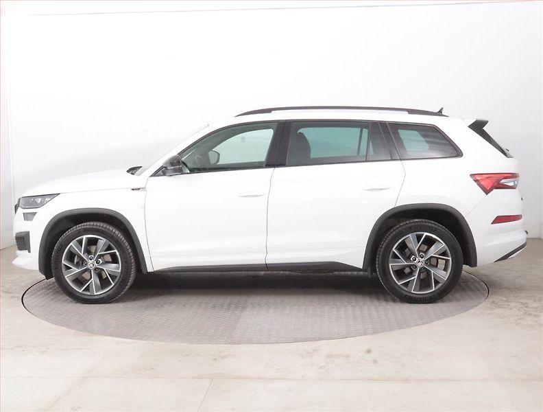 Škoda Kodiaq (2024) Sportline 1.5 TSI - fotka 3 z 17