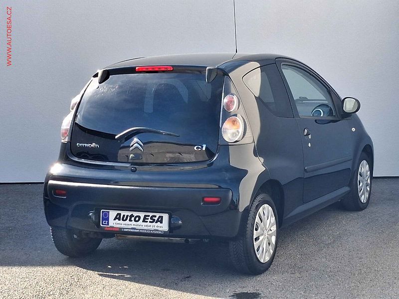 Citroën C1 (2013) 1.0i - fotka 4 z 11