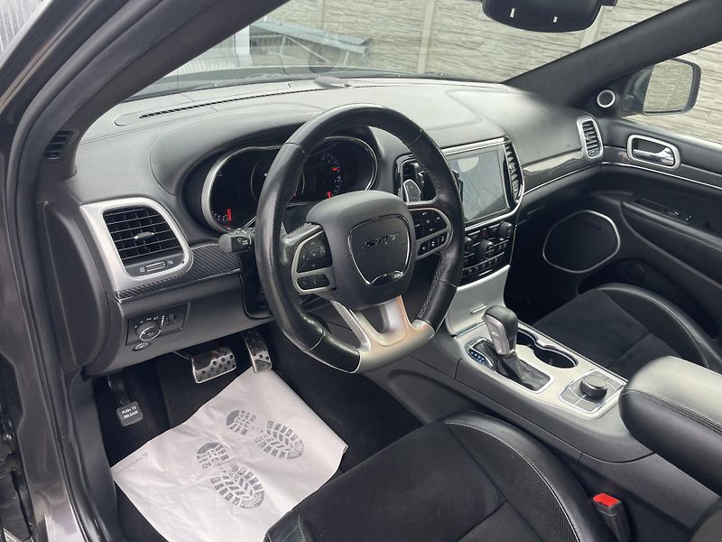 Jeep Grand Cherokee 6.4i 480PS HEMI SRT CZ 78000KM - fotka 167 z 187