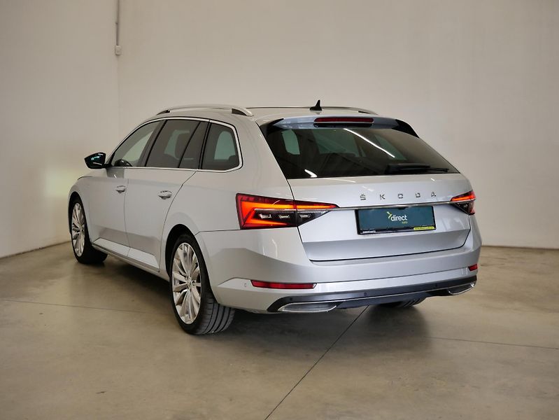Škoda Superb - fotka 3 z 6