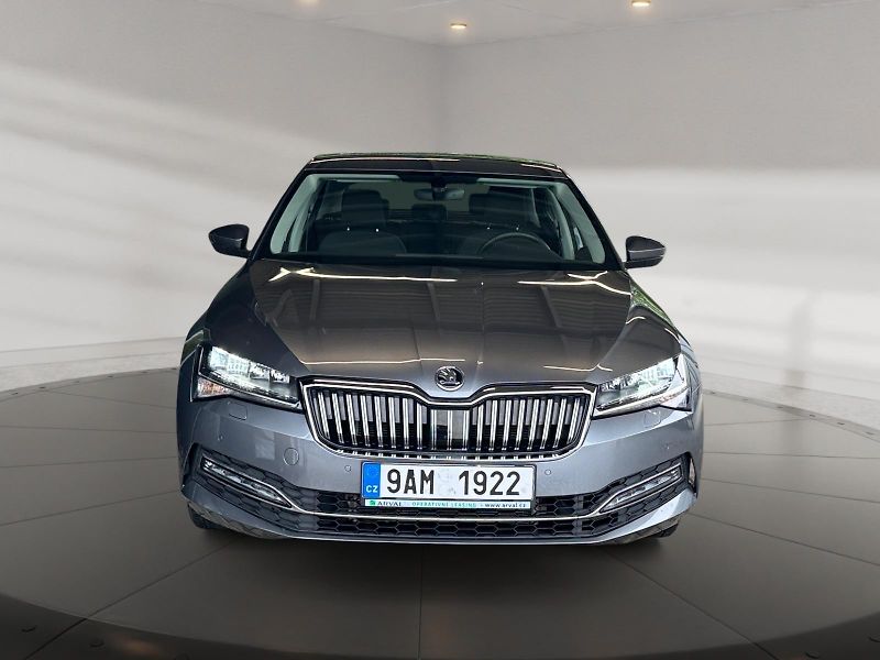 Škoda Superb (2022) STYLE 2.0TSI 206kW DSG 4x4 CZ - fotka 2 z 11