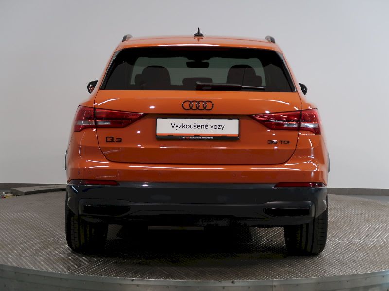 Audi Q3 (2022) ADVANCED 2.0TDI 110KW S-TRONIC - fotka 9 z 37