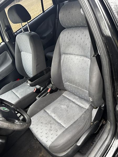 Škoda Octavia (2001) 1 1.9TDi 66kW, Automat - fotka 15 z 19