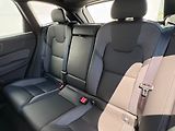 Volvo XC60 Plus Dark B5 AWD 184kW - náhled 18