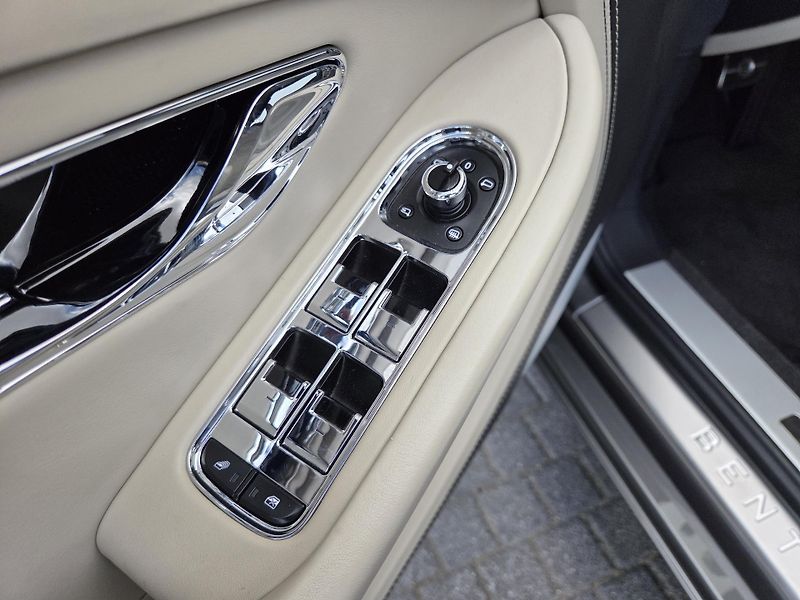 Bentley Continental GT W12 MULLINER  - fotka 8 z 12