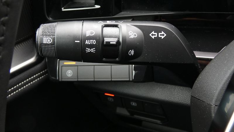 Renault Austral 1.3 MHEV 160 Techno - fotka 10 z 23