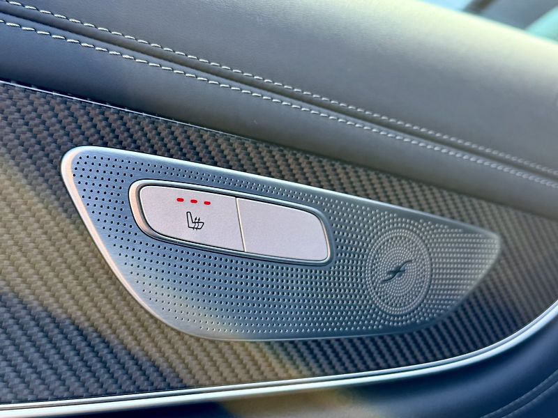 Mercedes-Benz CLS (2023) 53 AMG 4MATIC+ kupé - fotka 18 z 56