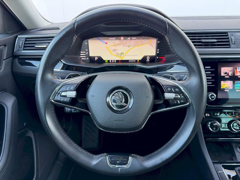 Škoda Superb (2022) 2.0 TDI 147kW L&K DSG 4x4 - fotka 7 z 35