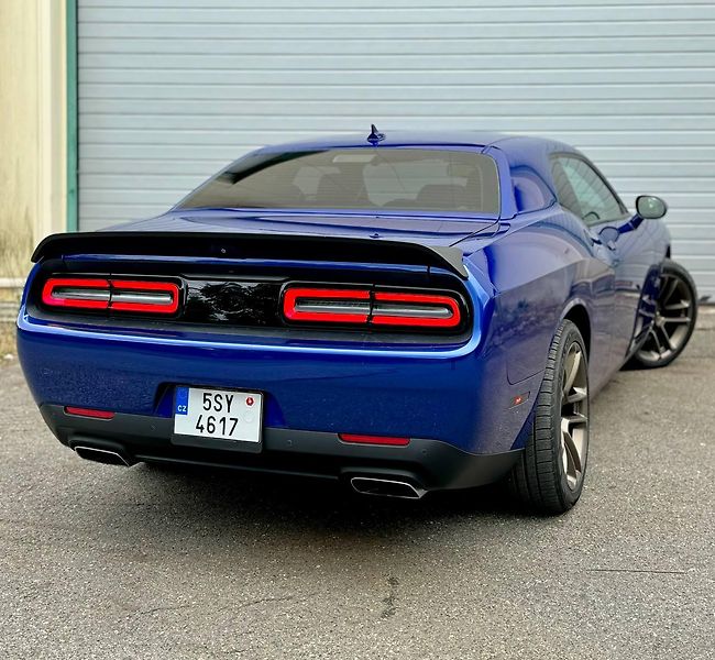 Dodge Challenger (2021)  R/T SCAT PACK AUTOMAT 362KW - fotka 4 z 16