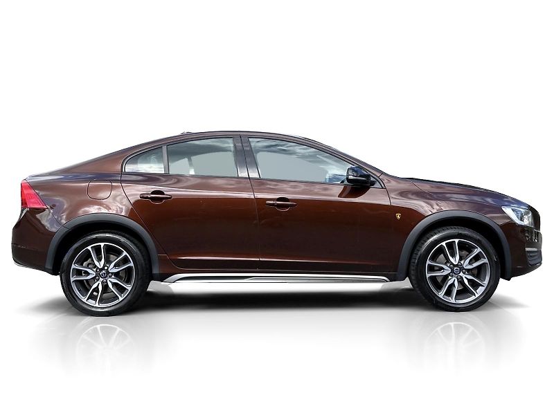 Volvo S60 CrossCountry D4 // POLESTAR - fotka 6 z 30