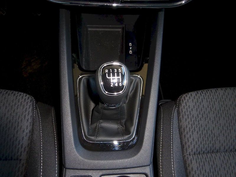 Škoda Octavia (2023) STYLE TD 110/2.0 M6F Navi pake - fotka 19 z 23