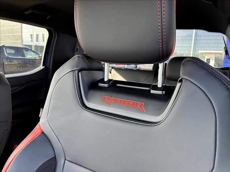 Ford Ranger 3,0 Raptor 215kW DPH - fotka 28 z 55
