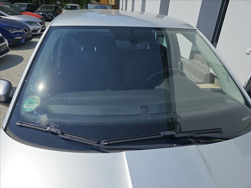 Škoda Fabia III 1,2TSi 66KW Drive - fotka 41 z 41