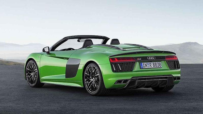 Audi R8 Spyder V10 plus.