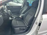 Škoda Superb (2014) 2.0 TDi, ČR, Bixen, autoAC - náhled 9