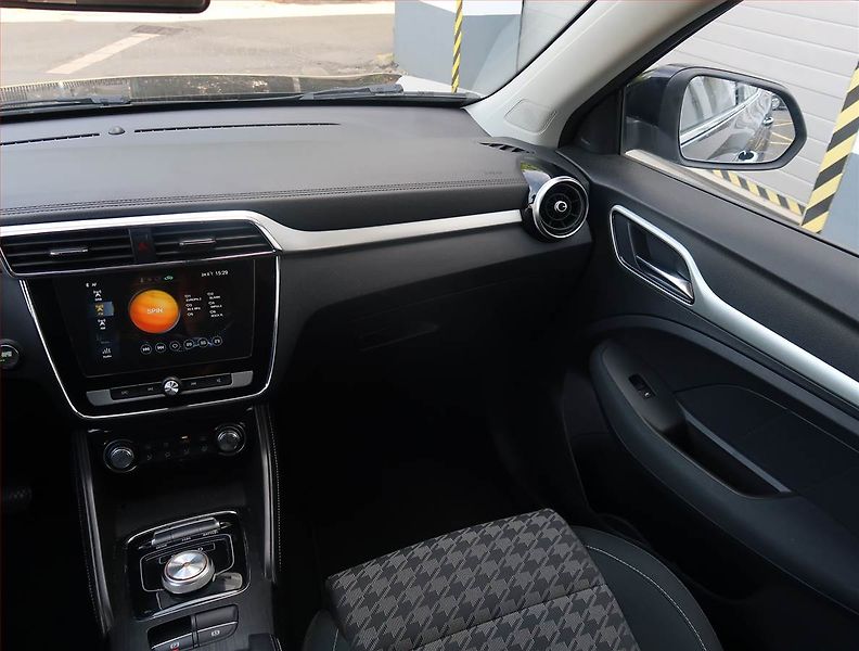 MG ZS (2019) EV 42.5 kWh, SoH 88%, Automat - fotka 8 z 23