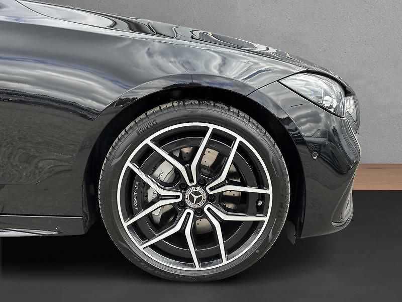 Mercedes-Benz Třídy C 200 4MATIC AMG Night - fotka 9 z 18
