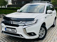 Mitsubishi Outlander 2.4i+HYBRID 4x4 SERVISKA TAŽNÉ - fotografie inzerátu