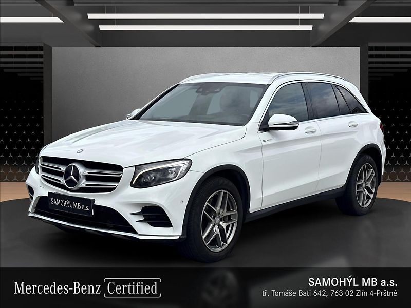 Mercedes-Benz GLC 220d 4MATIC AMG Linie - fotka 1 z 13
