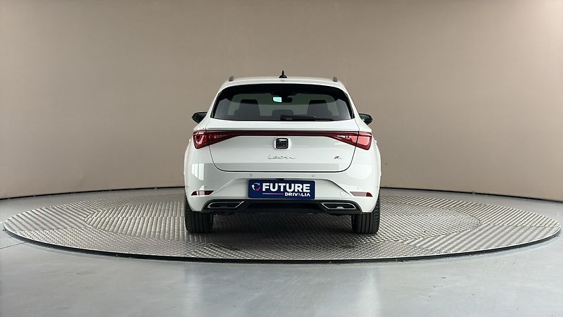 Seat Leon 2.0 TDI DSG FR Sportstourer - fotka 5 z 27