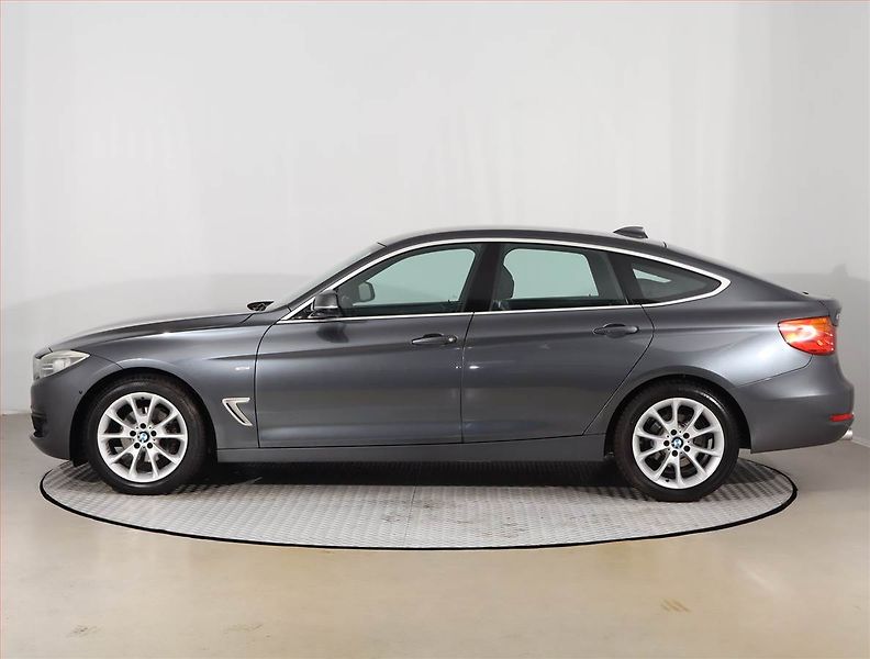 BMW Řada 3 (2013) Modern Line 320d GT, Automat - fotka 3 z 26
