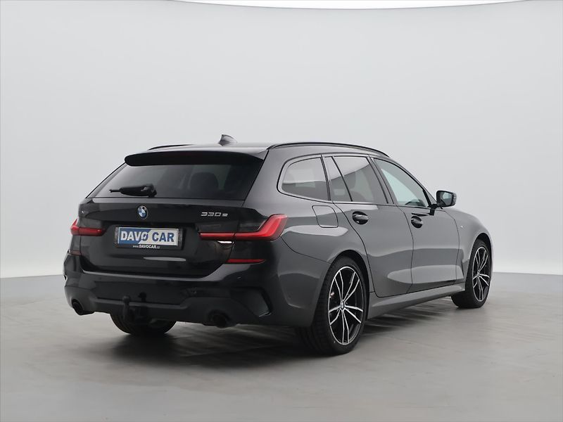 BMW Řada 3 2,0 330e xDrive M-Paket Laser - fotka 7 z 40