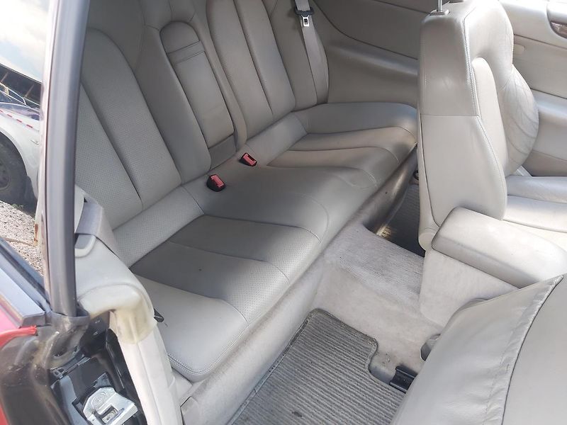 Mercedes-Benz CLK (1998)  320, 160 KW - fotka 29 z 41