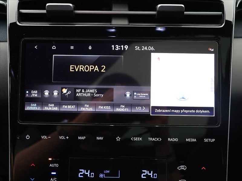 Hyundai Tucson 1,6 T-GDI 132kW 4x4 CZ Premium - fotka 23 z 36