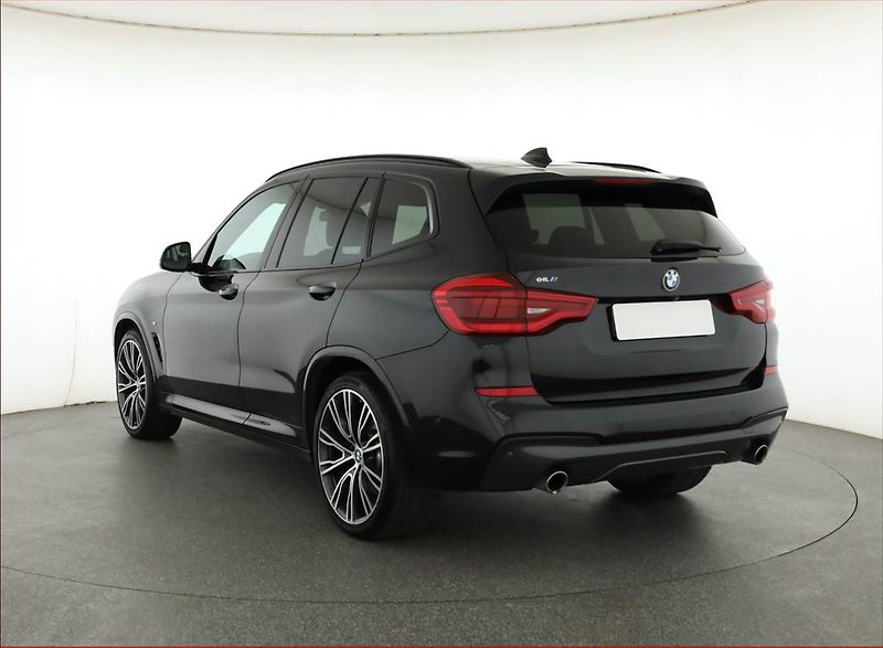 BMW X3 (2018) M Sport xDrive30d - fotka 4 z 21