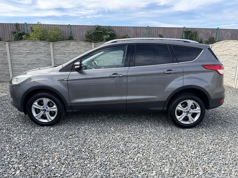 Ford Kuga 2.0TDCi 140PS 162TKM SERVIS!!! - fotka 5 z 162