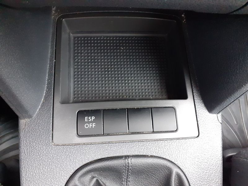 Volkswagen Touran (2007) Cross 2.0 TDi - fotka 16 z 32