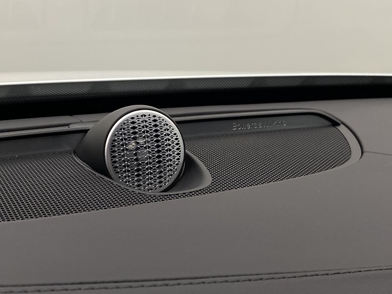 Volvo XC90 T8 RECHARGE BLACK EDITION 7m - fotka 30 z 72