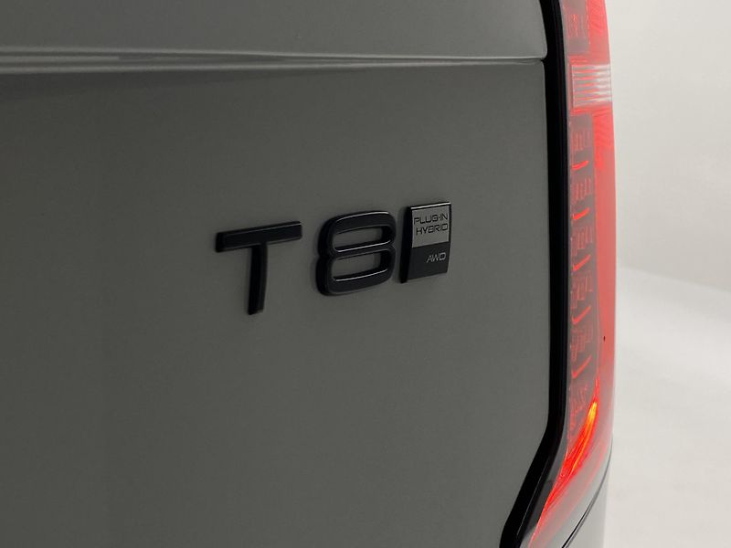 Volvo XC90 (2025) T8 AWD RECHARGE BLACK EDITION  - fotka 21 z 80
