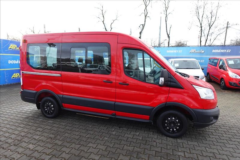 Ford Transit 2,2 TDCi  L2H2 9MÍST BUS KLIMA - fotka 6 z 42
