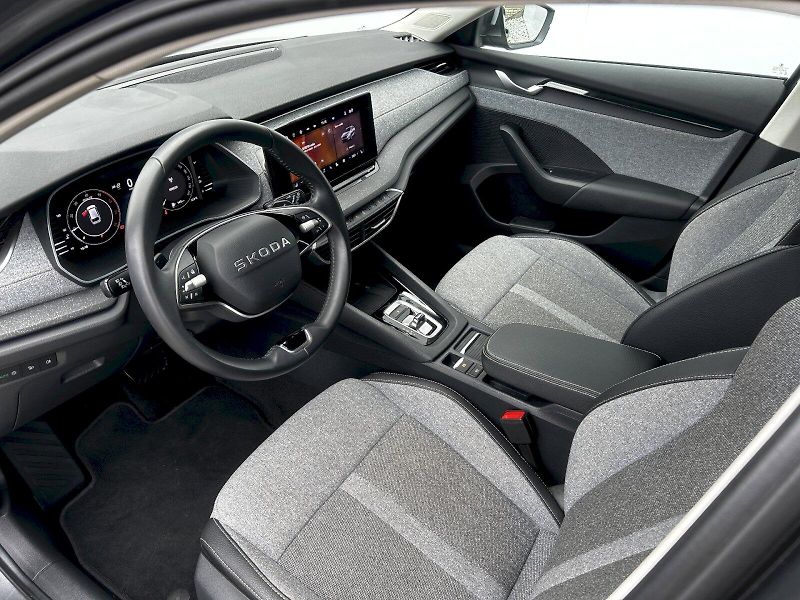 Škoda Octavia (2025) Combi 2.0 TDI 110kW DSG Select - fotka 23 z 35