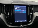 Volvo XC60 B5 AWD PLUS DARK AUT REZERVACE - náhled 34