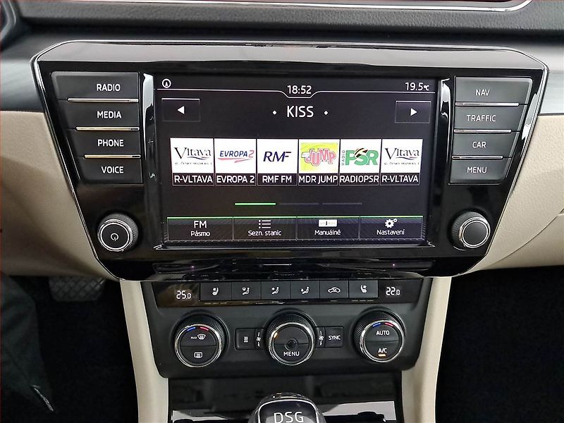 Škoda Superb (2017) Style Plus 2.0 TDI, Automat - fotka 12 z 18