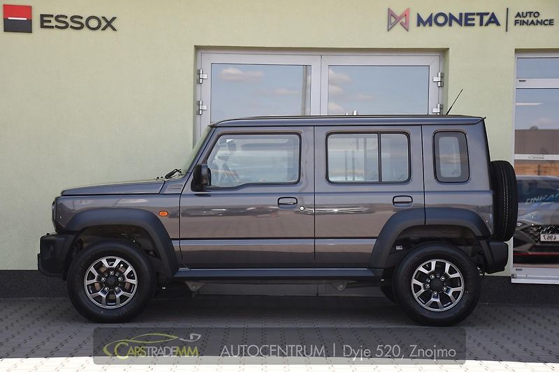 Suzuki Jimny 1,5 GLX AUTOMAT, 4X4 LONG - fotka 2 z 40