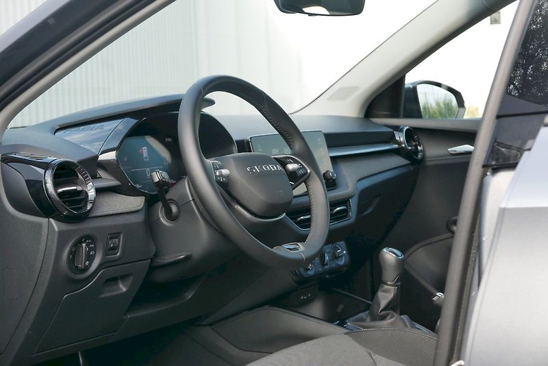 Škoda Fabia (2025) 1.0 MPI 59 kW M5° Selection - fotka 15 z 29