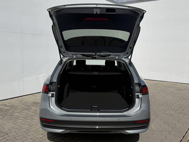 Volkswagen Passat (2026) Bussines 7DSG 2,0TDi - fotka 4 z 7
