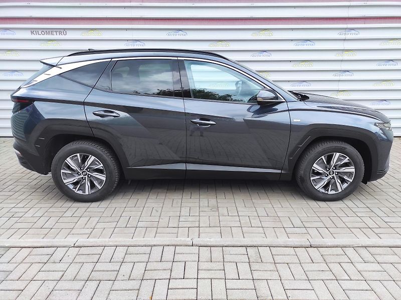 Hyundai Tucson 1,6T-GDi Hev,SMART, 4x4, AT - fotka 2 z 52