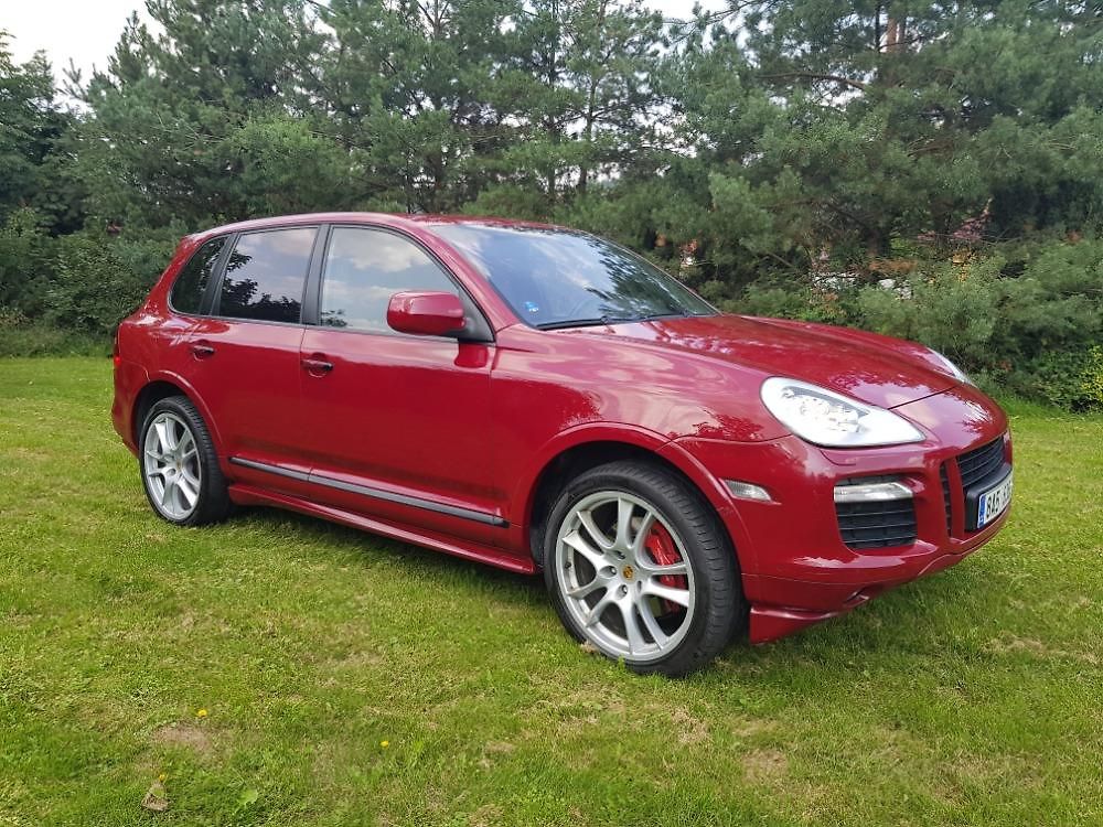 Porsche Cayenne GTS