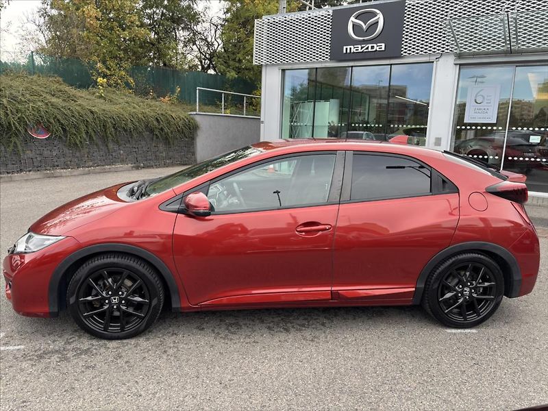 Honda Civic 1,8 VTEC 104kW PLNÝservisHONDA - fotka 2 z 36