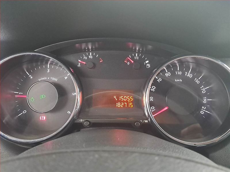 Peugeot 5008 (2010) 1.6 HDi, nová STK, Tažné - fotka 11 z 14