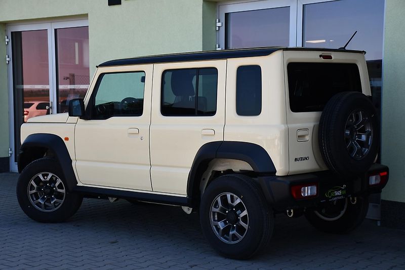 Suzuki Jimny 1,5 GLX AUTOMAT  - fotka 3 z 36