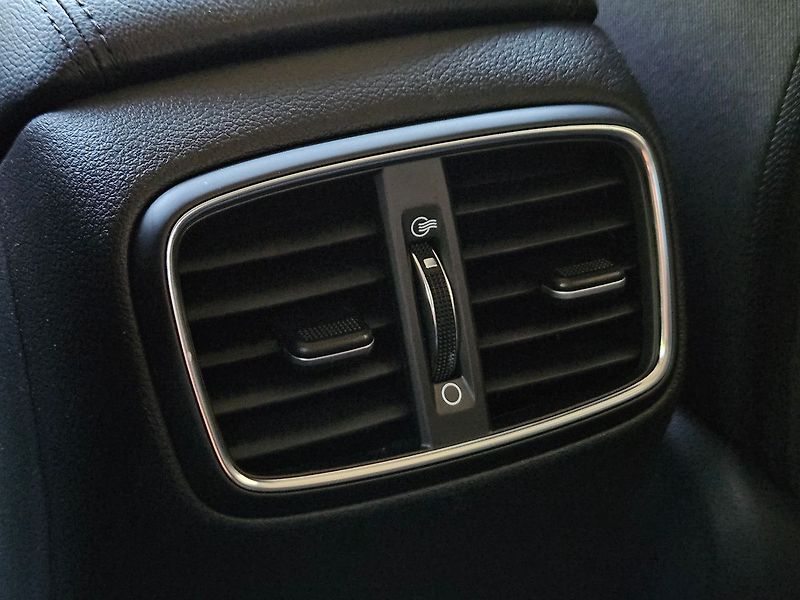 Hyundai i30 1,0 T-GDi 84kW, Style, 1.maj. - fotka 31 z 34