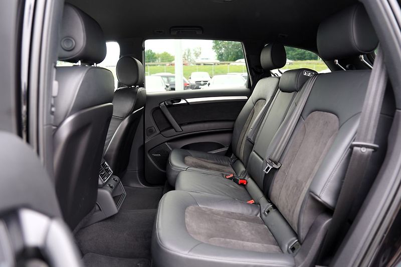 Audi Q7 4.2 TDI Sline /Q/tiptr/kůže/34 - fotka 25 z 49