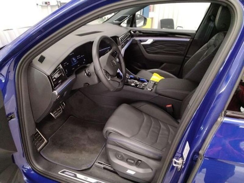 Volkswagen Touareg R eHybrid 4M HuD IQ 360 Venti - fotka 4 z 8