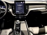 Volvo XC60 (2026) B5 PLUS BLACK + 4SERVIS/ZÁRUKA - náhled 11
